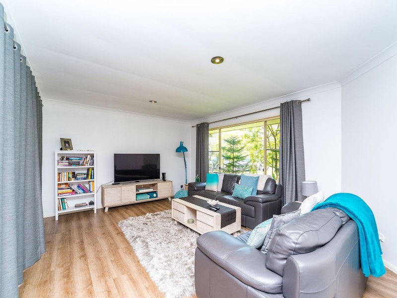 1 Whiteley Chase, Parkwood QLD 4214