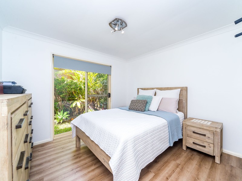 1 Whiteley Chase, Parkwood QLD 4214