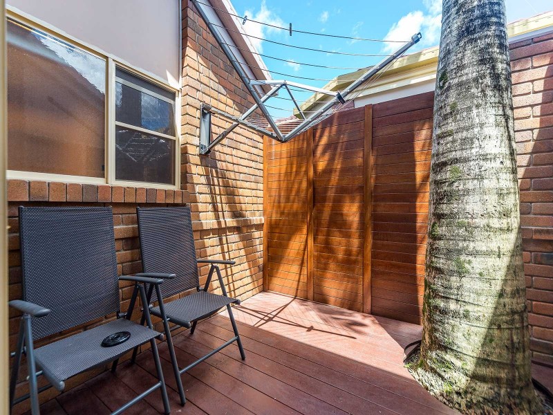 1 Whiteley Chase, Parkwood QLD 4214