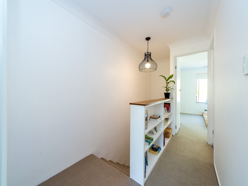 14/9 Jodie Court, Mermaid Waters QLD 4218