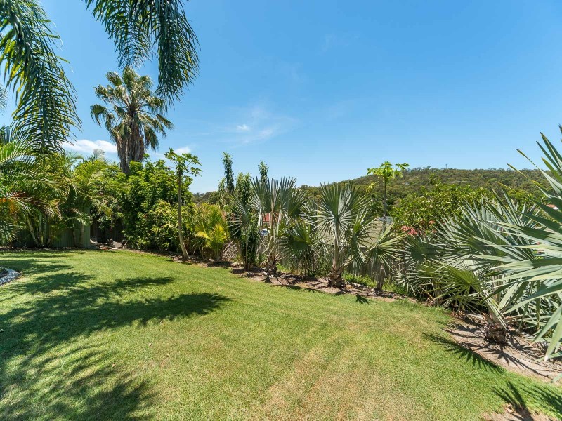 8 Fortuna Place, Parkwood QLD 4214