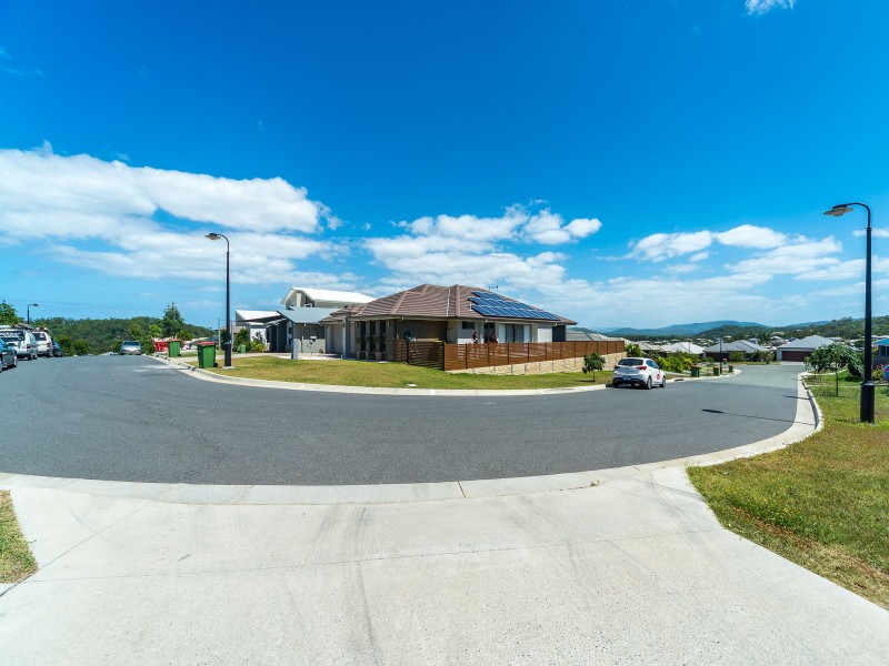 2 Sarah Lane, Upper Coomera QLD 4209