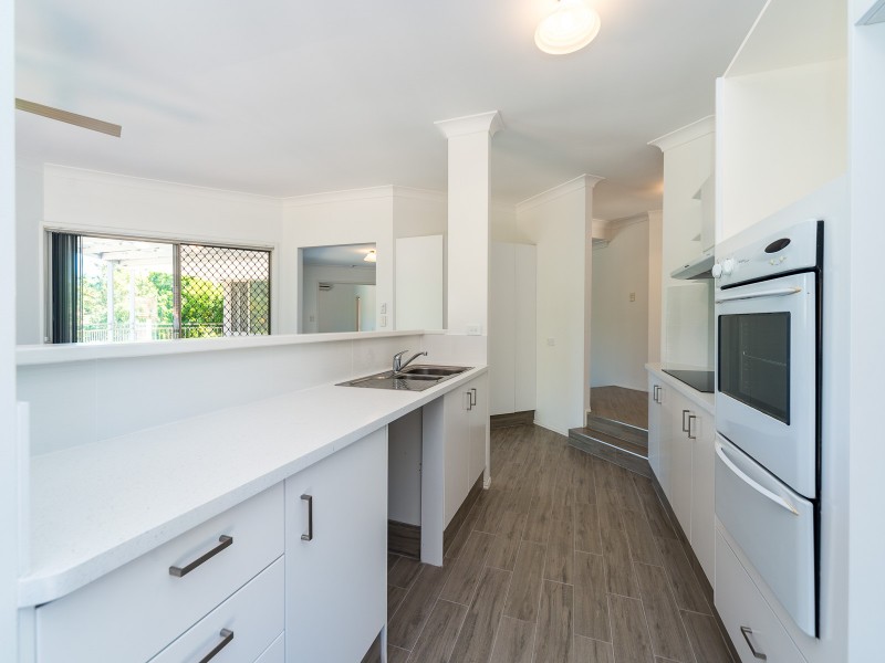 48 Jack Nicklaus Way, Parkwood QLD 4214