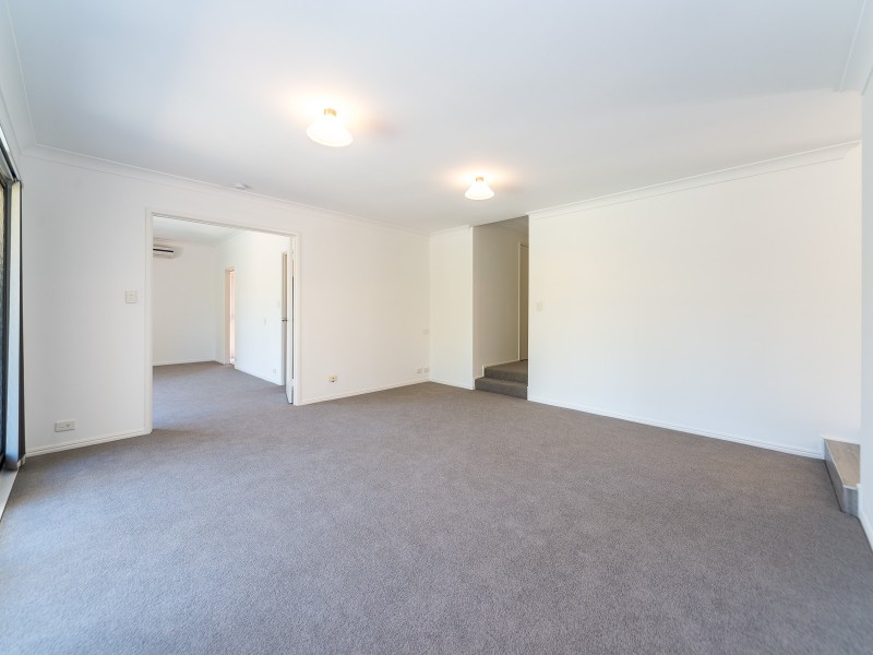48 Jack Nicklaus Way, Parkwood QLD 4214