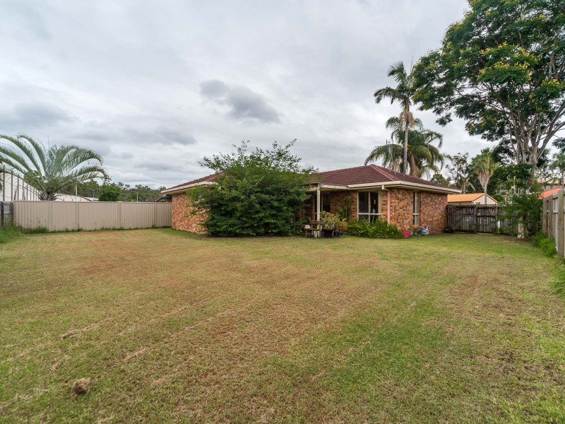 10 Floyd Court, Parkwood QLD 4214