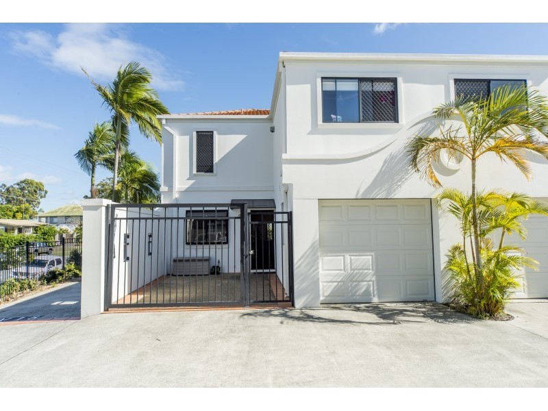 16/77 Bamboo Avenue, Benowa QLD 4217