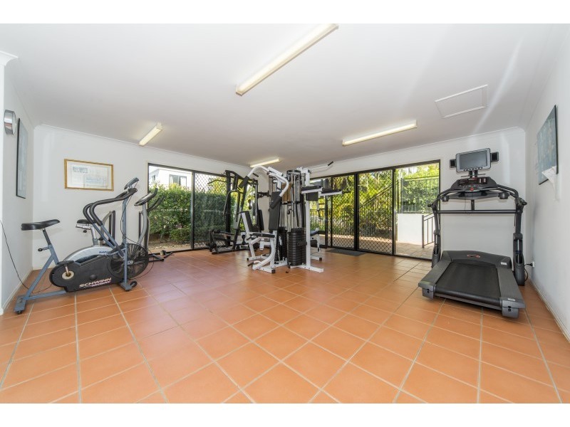 16/77 Bamboo Avenue, Benowa QLD 4217