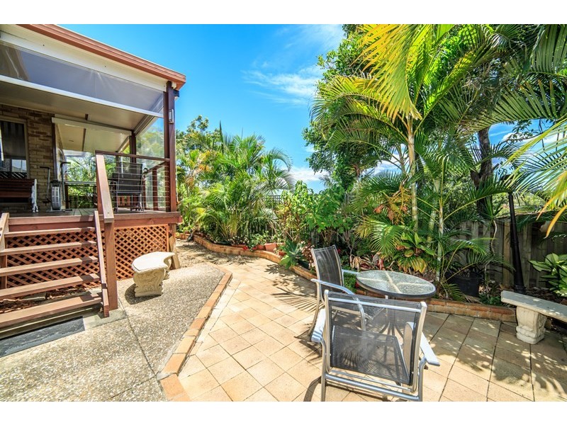 18 Daintree Drive, Parkwood QLD 4214