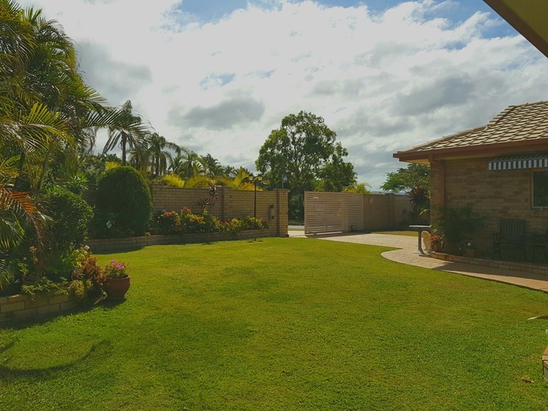 18 Daintree Drive, Parkwood QLD 4214
