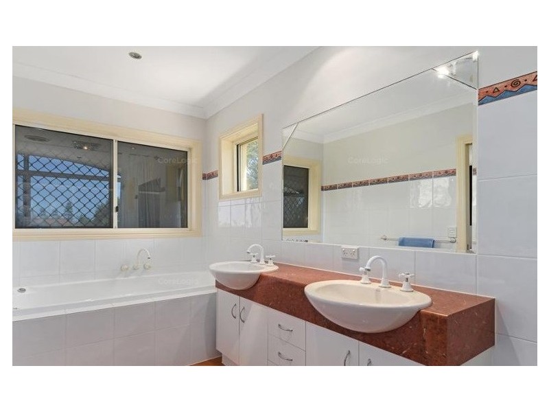 1/291 Ashmore Road, Benowa QLD 4217