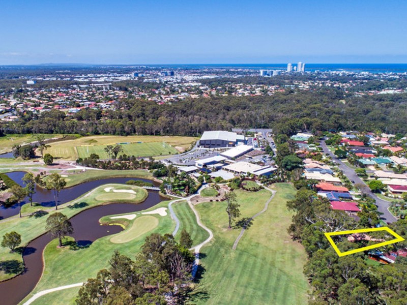 11 Morfantaine Tce, Parkwood QLD 4214