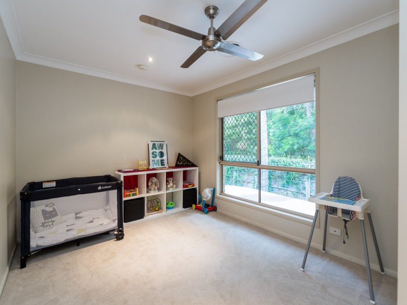 11 Morfantaine Tce, Parkwood QLD 4214