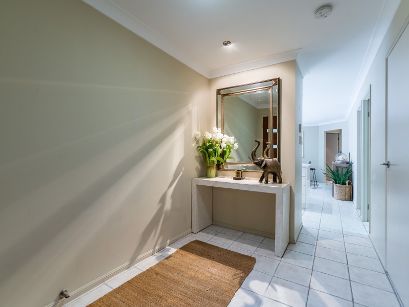 11 Morfantaine Tce, Parkwood QLD 4214