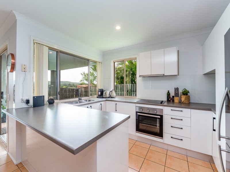 95 Riverpark Drive, Nerang QLD 4211