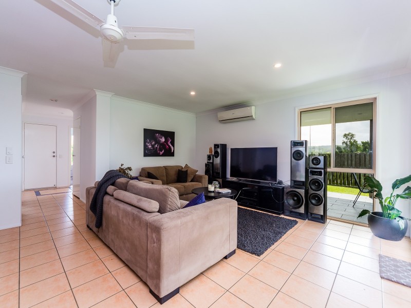 95 Riverpark Drive, Nerang QLD 4211