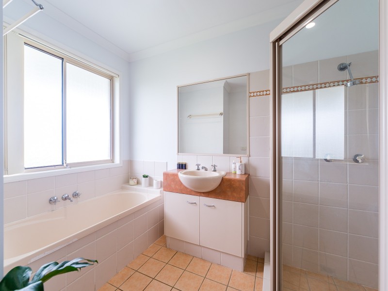 95 Riverpark Drive, Nerang QLD 4211