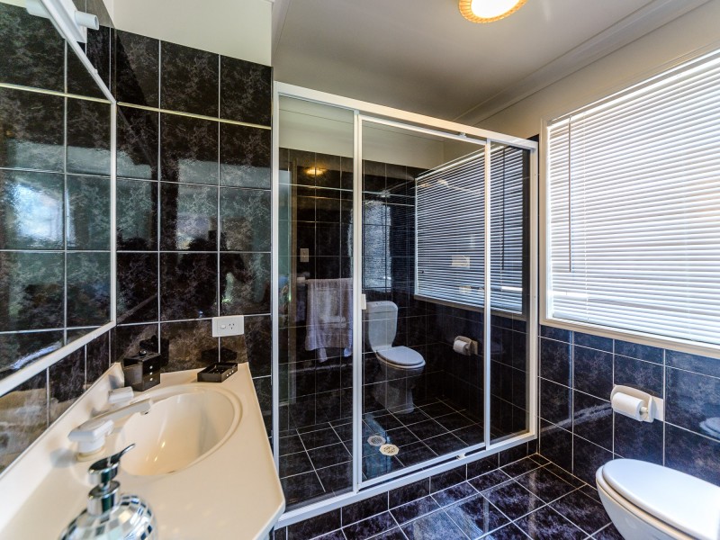 29 Inverness Way, Parkwood QLD 4214