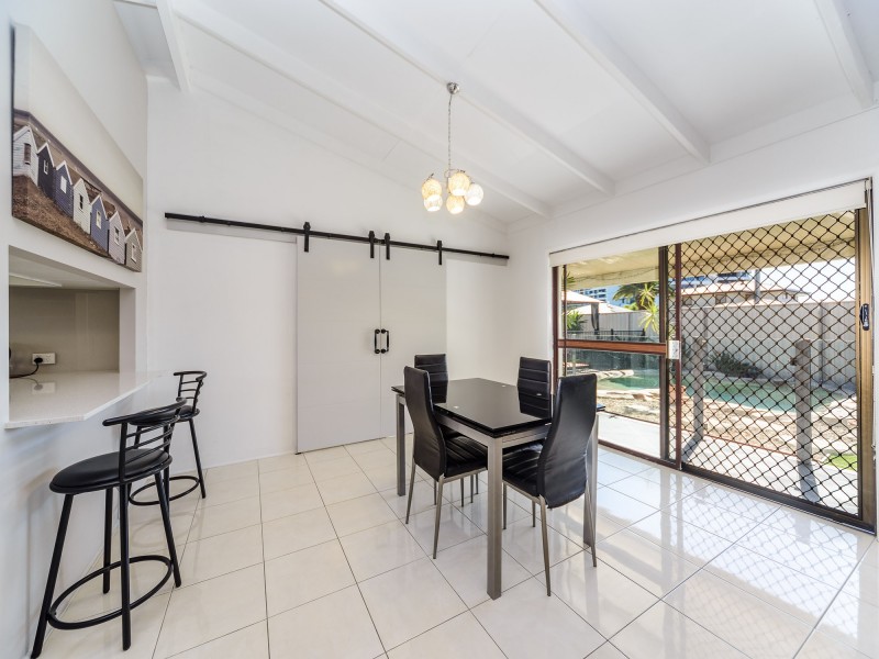 26 Clifton Street, Biggera Waters QLD 4216