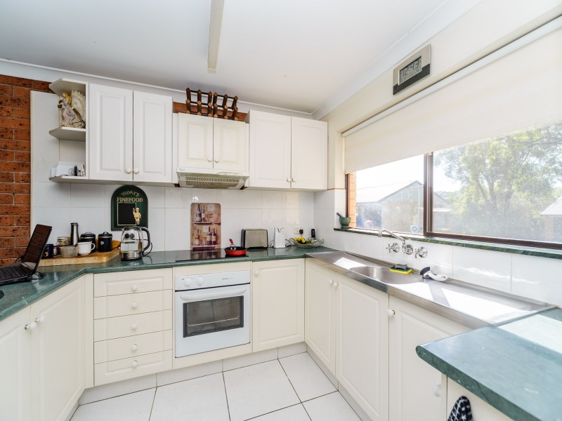 8/36 Government Road, Labrador QLD 4215