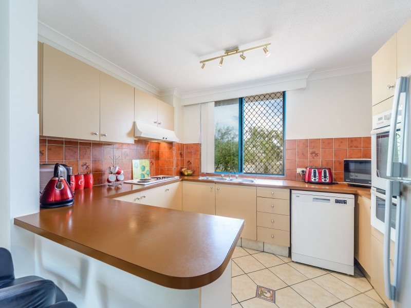 6/249 Bayview Street, Hollywell QLD 4216