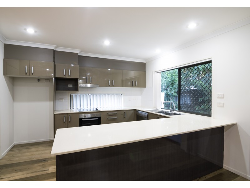 4/208 Nerang Street, Southport QLD 4215