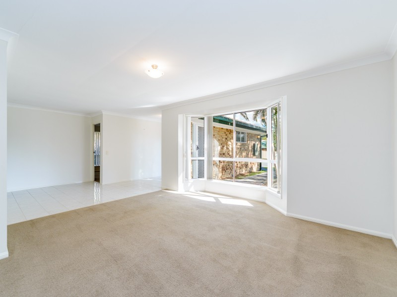 13 Castle Rock Street, Parkwood QLD 4214