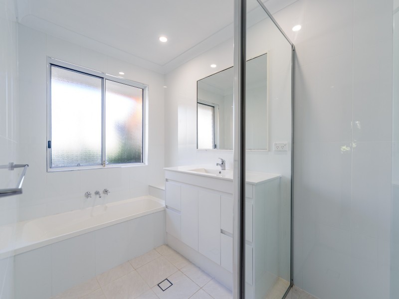 13 Castle Rock Street, Parkwood QLD 4214