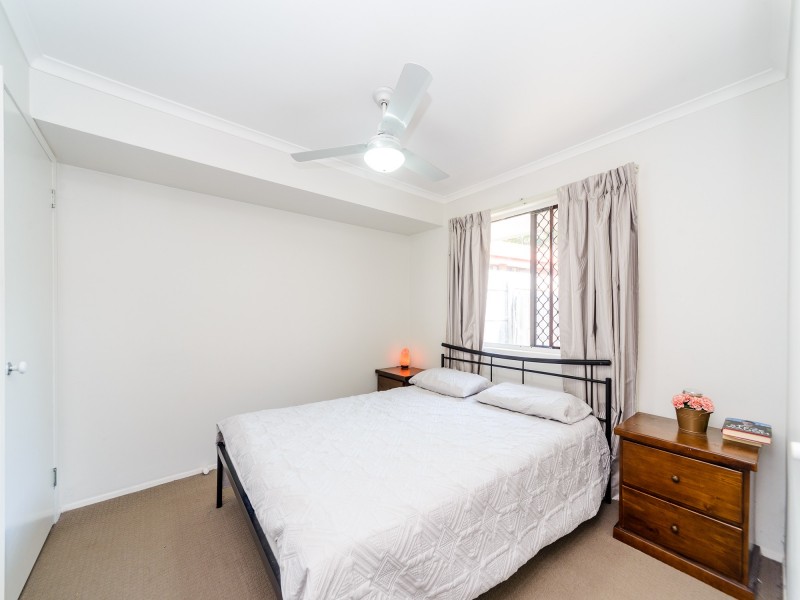 1/20 Botanical Drive, Labrador QLD 4215