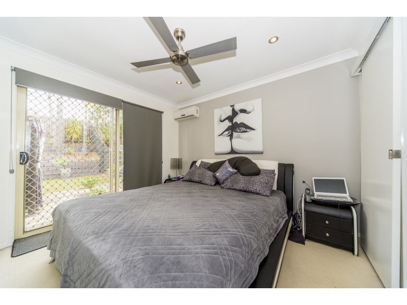 160/31 Usher Avenue, Labrador QLD 4215