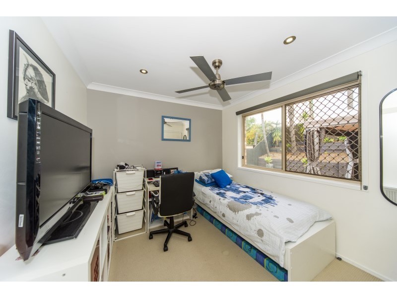 160/31 Usher Avenue, Labrador QLD 4215