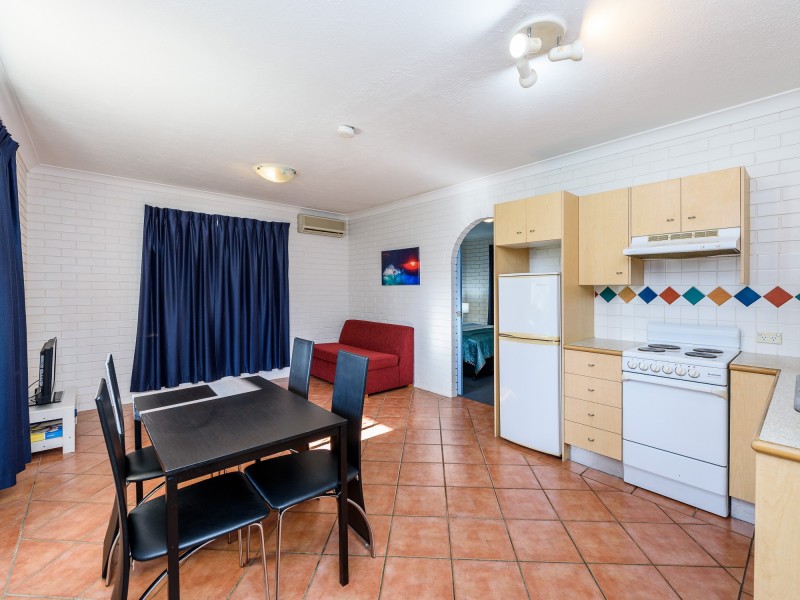 107/132 Marine Parade, Southport QLD 4215