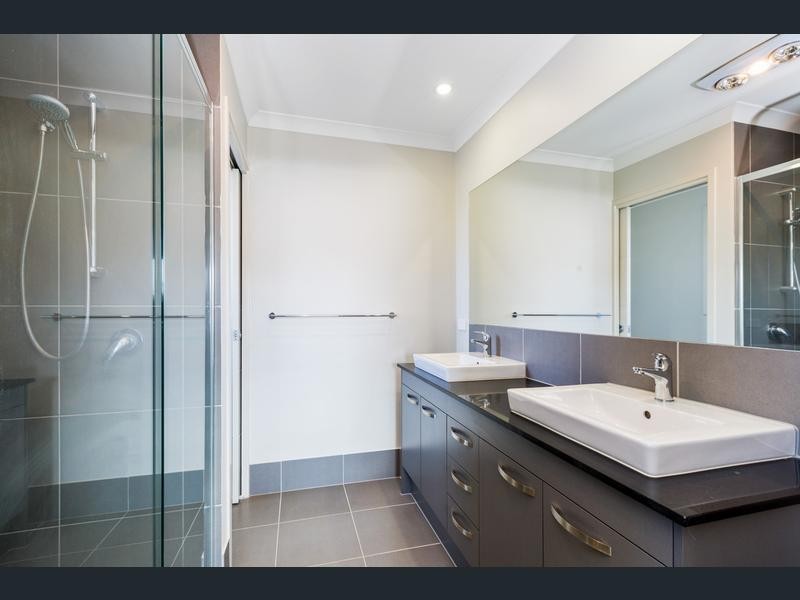 31 Seawest Street, Yarrabilba QLD 4207