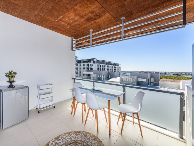 4404/2 Sunset Avenue, Paradise Point QLD 4216