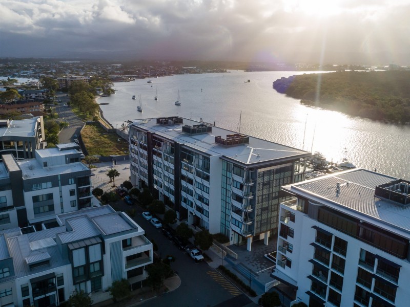 4404/2 Sunset Avenue, Paradise Point QLD 4216