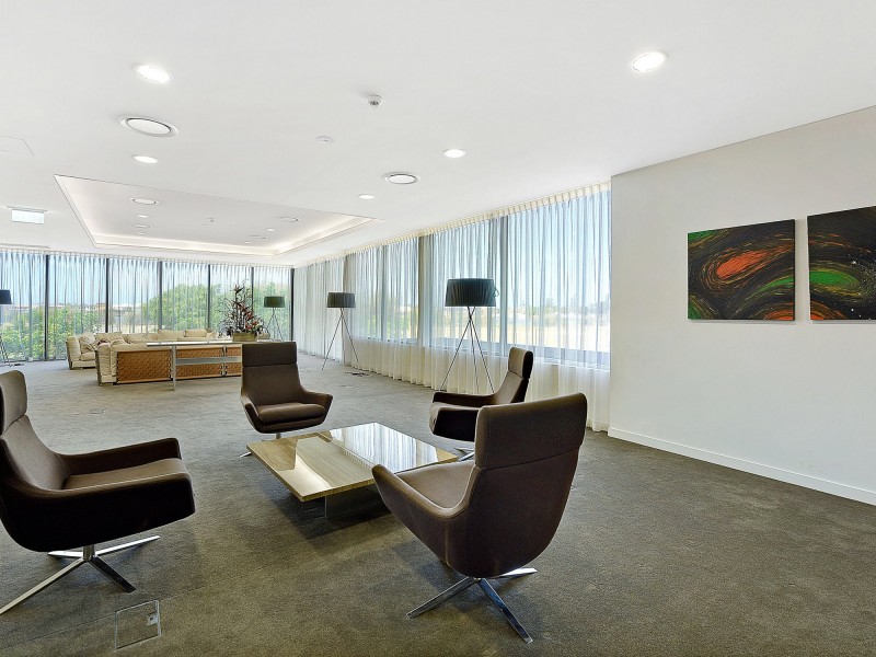 4404/2 Sunset Avenue, Paradise Point QLD 4216