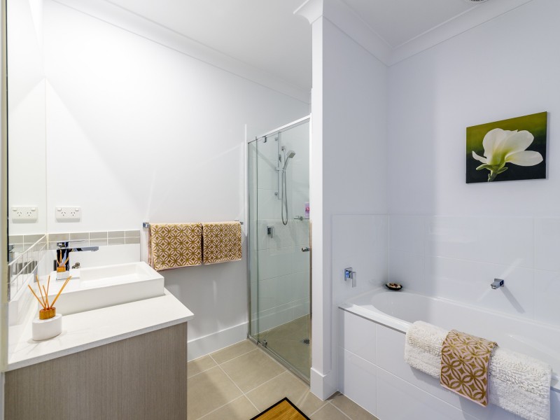 5/8 Riverstone Road, Helensvale QLD 4212