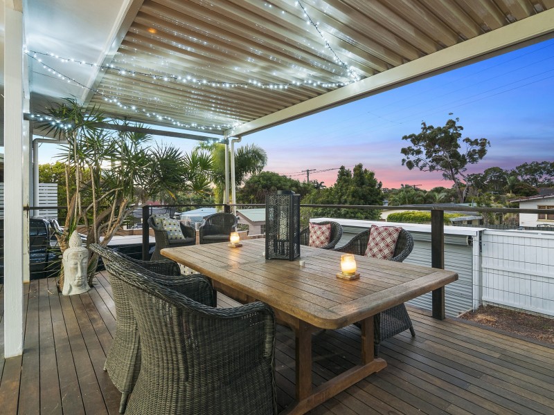20 Saltash Street, Labrador QLD 4215