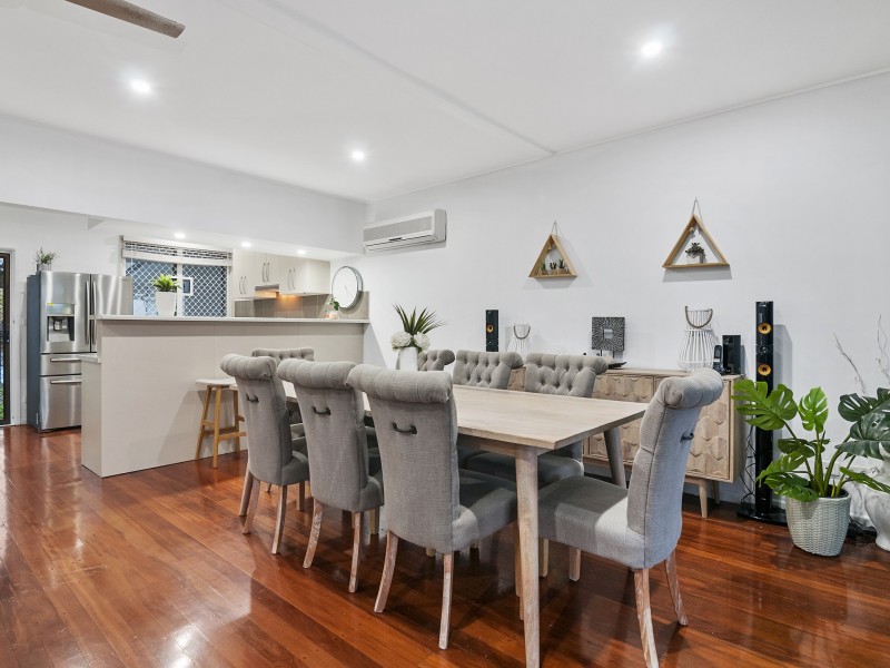 20 Saltash Street, Labrador QLD 4215