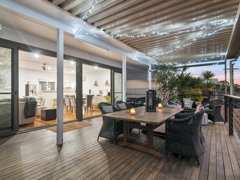 20 Saltash Street, Labrador QLD 4215