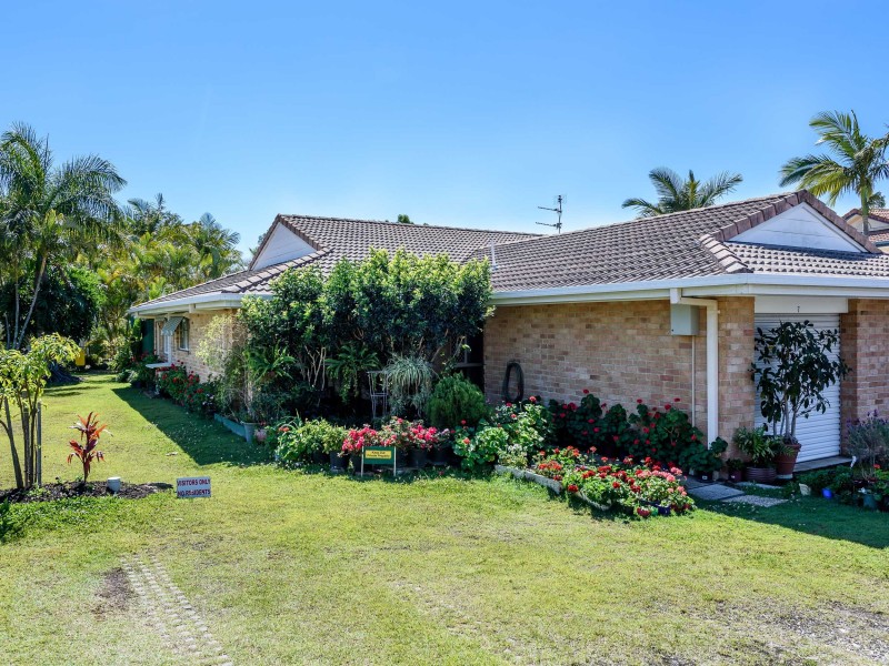 7/17 McMillan Street, Labrador QLD 4215