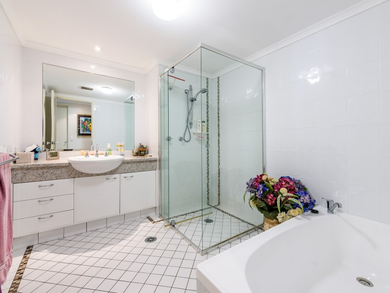 28/75 Morala Avenue, Runaway Bay QLD 4216