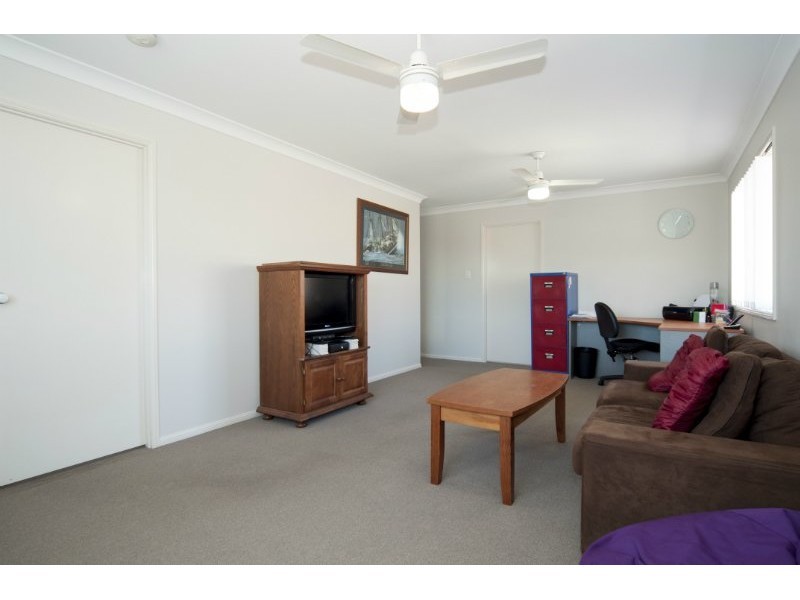 4 Taske Rise, Pacific Pines QLD 4211