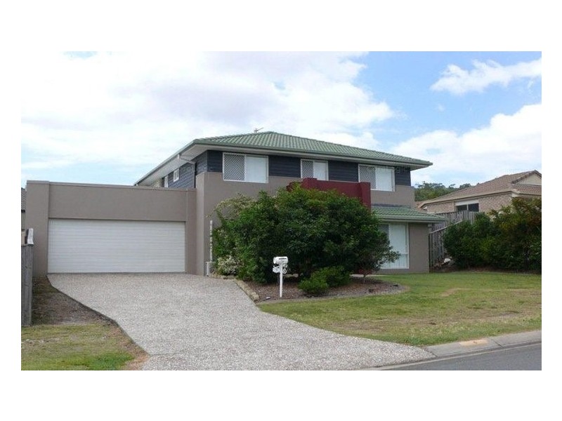 4 Taske Rise, Pacific Pines QLD 4211