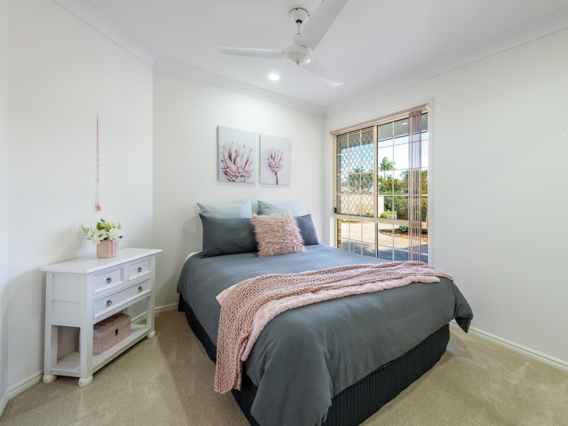 24 Arlene Park Terrace, Helensvale QLD 4212