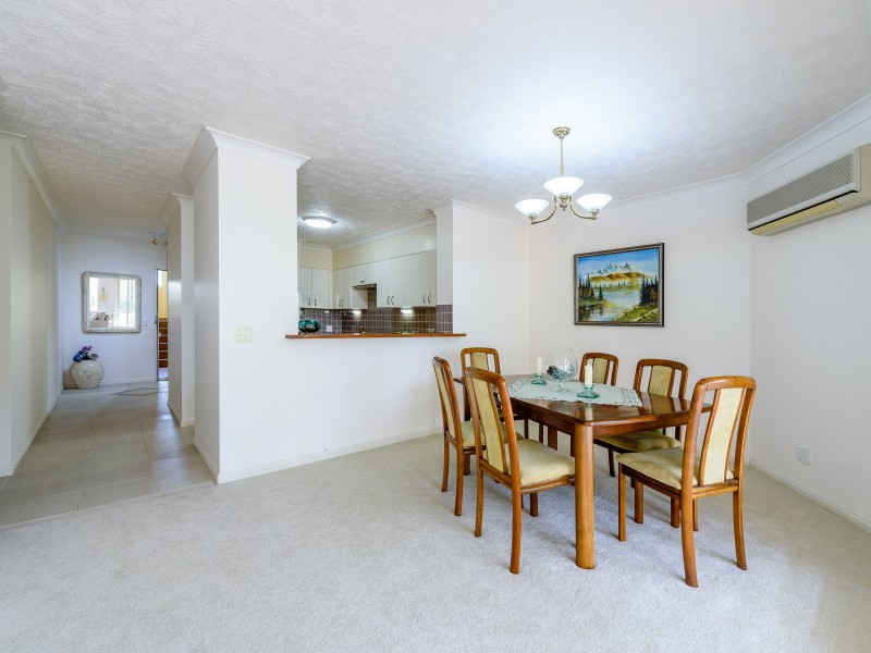 2/41a Broadwater Street, Runaway Bay QLD 4216