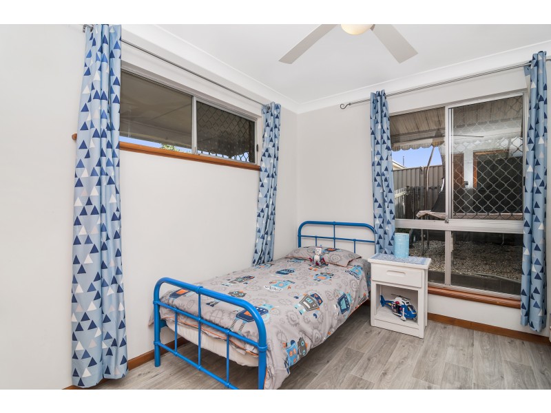 13 Swallow Avenue, Paradise Point QLD 4216