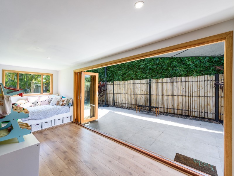 16 Rosswood Court, Helensvale QLD 4212