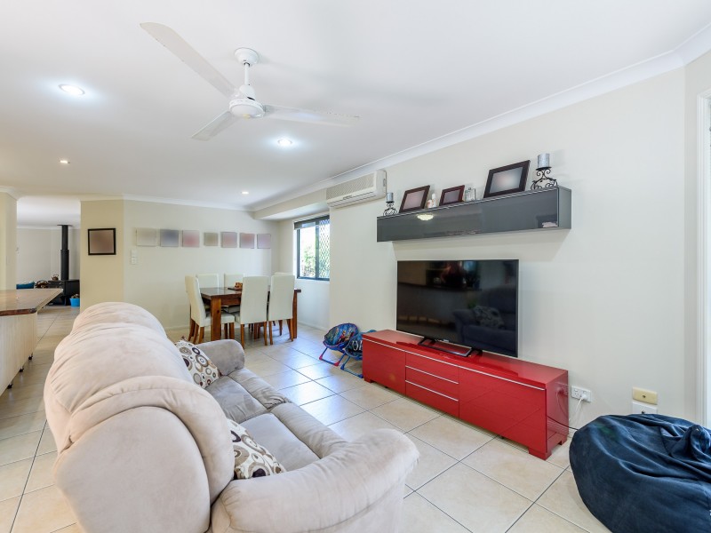 4 Johnson Parade, Ormeau Hills QLD 4208