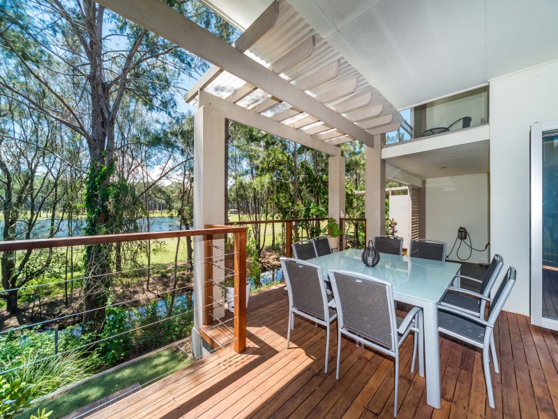 58/19 Santa Barbara Road, Hope Island QLD 4212