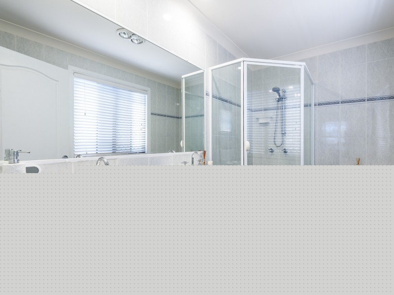 2/34 Donald Avenue, Paradise Point QLD 4216